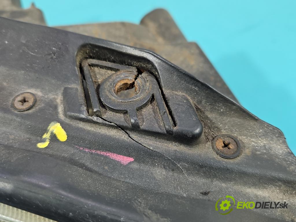 Hyundai Sonata V 2004-2009 2.4 16V 162 HP manual 119 kW 2359 cm3 4- Reflektor: pravý  (Svetlo predné pravé)