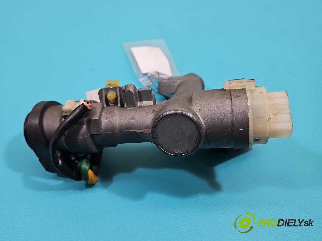 Hyundai Sonata V 2004-2009 2.4 16V 162 HP manual 119 kW 2359 cm3 4- Spínačka 95420-H1000 (Spínacia skrinka)