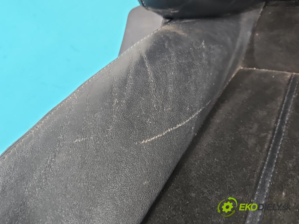 Lancia Delta III 2008-2014 1.4 T 120 HP manual 88 kW 1368 cm3 5- Sedačka pravý (Sedadlo)