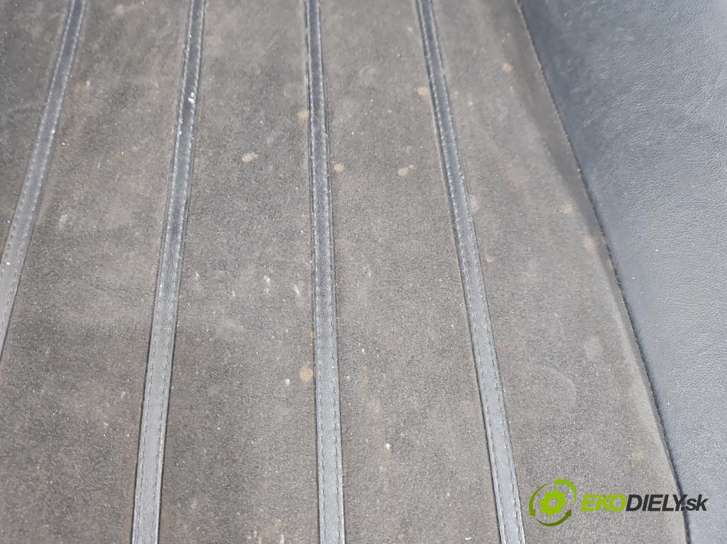 Lancia Delta III 2008-2014 1.4 T 120 HP manual 88 kW 1368 cm3 5- Sedačka pravý (Sedadlo)