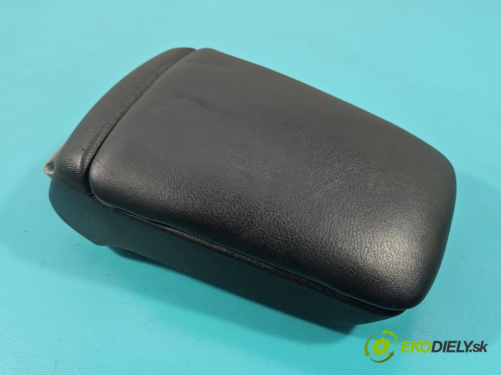 Lancia Delta III 2008-2014 1.4 T 120 HP manual 88 kW 1368 cm3 5- operadlo  (Lakťová opierka)