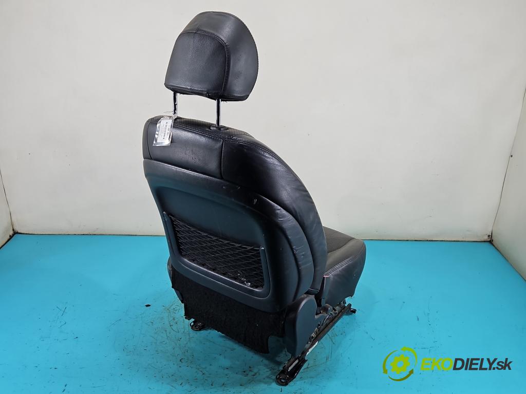 Toyota Rav4 III 2005-2012 2.2 D4D 136 HP manual 100 kW 2231 cm3 5- Sedačka ľavý  (Sedadlo)