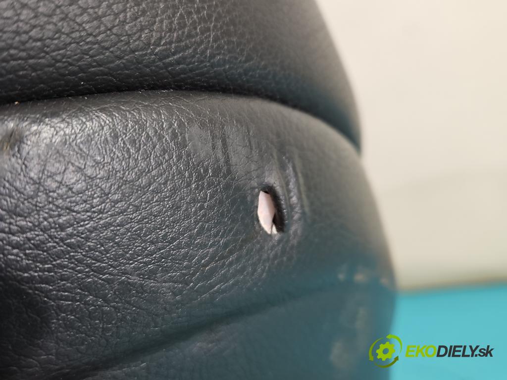 Toyota Rav4 III 2005-2012 2.2 D4D 136 HP manual 100 kW 2231 cm3 5- Sedačka ľavý  (Sedadlo)