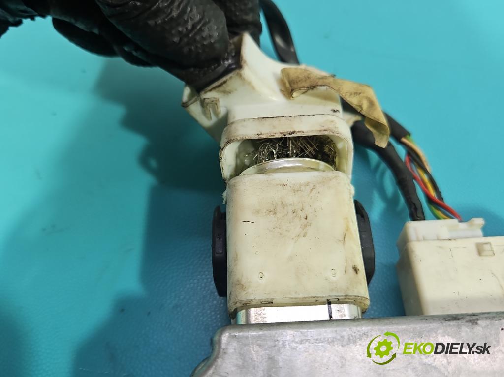 Toyota Rav4 III 2005-2012 2.2 D4D 136hp manual 100 kW 2231 cm3 5- čerpadlo posilovač 89650-42040 (Servočerpadlo)