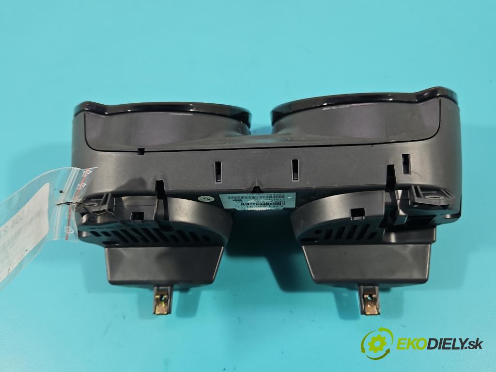 Smart Forfour I 2004-2006 1.3 16V 95 HP manual 70 kW 1332 cm3 5- prístrojovka/ budíky A4545403111 (Prístrojová doska)