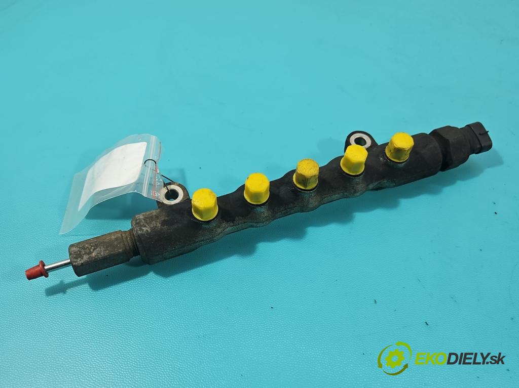 Toyota Rav4 III 2005-2012 2.2 D4D 136 HP manual 100 kW 2231 cm3 5- lišta vstrekovacia  (Vstrekovacia lišta)