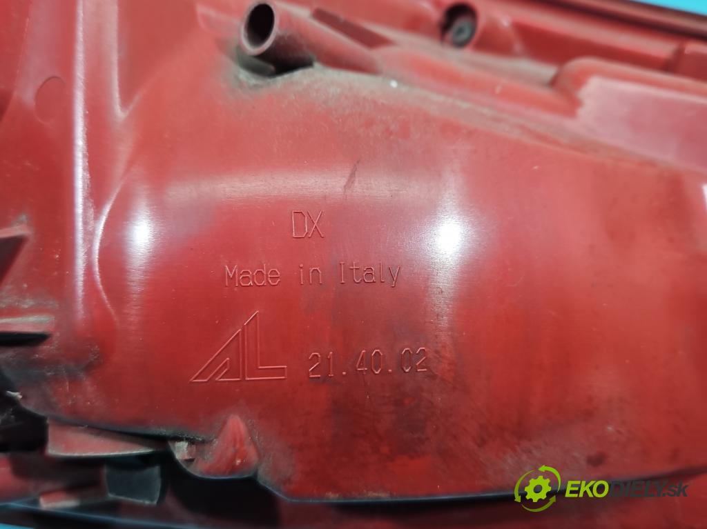 Mercedes CLS II C218 2010-2018 3.0 cdi (642853) 265KM automatic 195 kW 2987 cm3 4- svetlo / reflektor zadné pravé A2189060258 (Kľučka dverí ostatné)