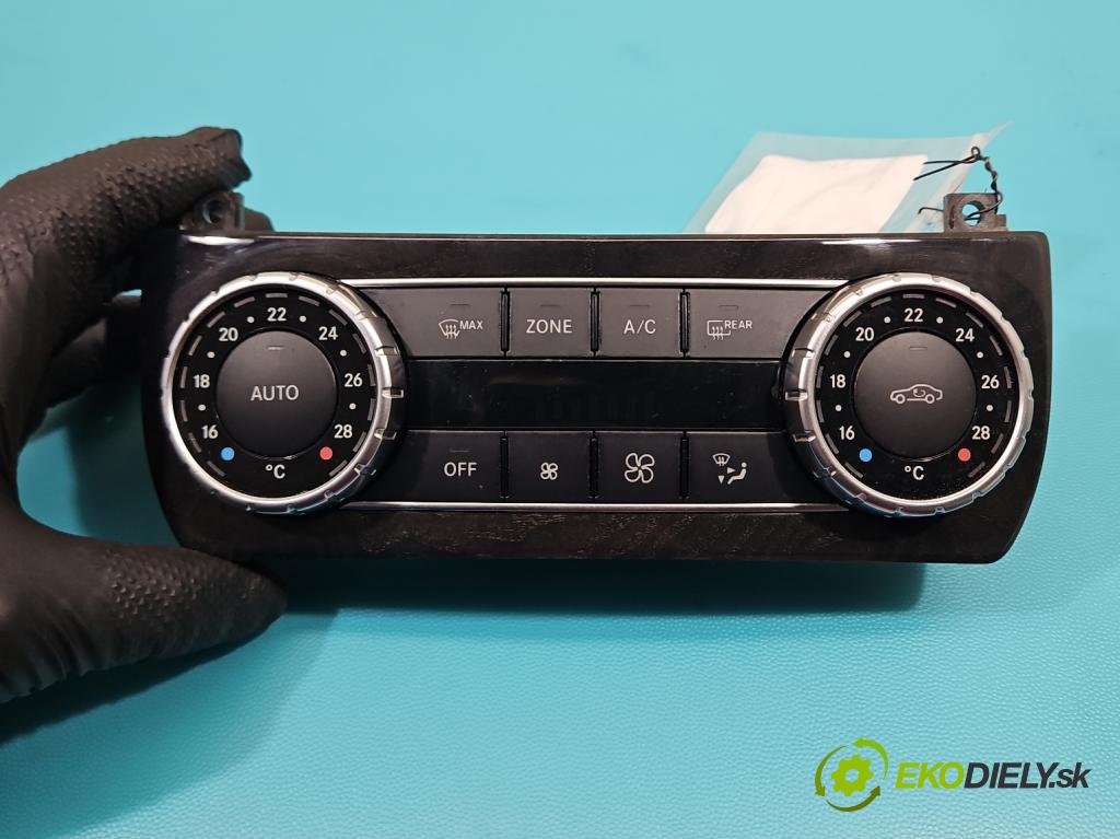 Mercedes CLS II C218 2010-2018 3.0 cdi 265KM automatic 195 kW 2987 cm3 4- palubní deska panel topení 2049003803