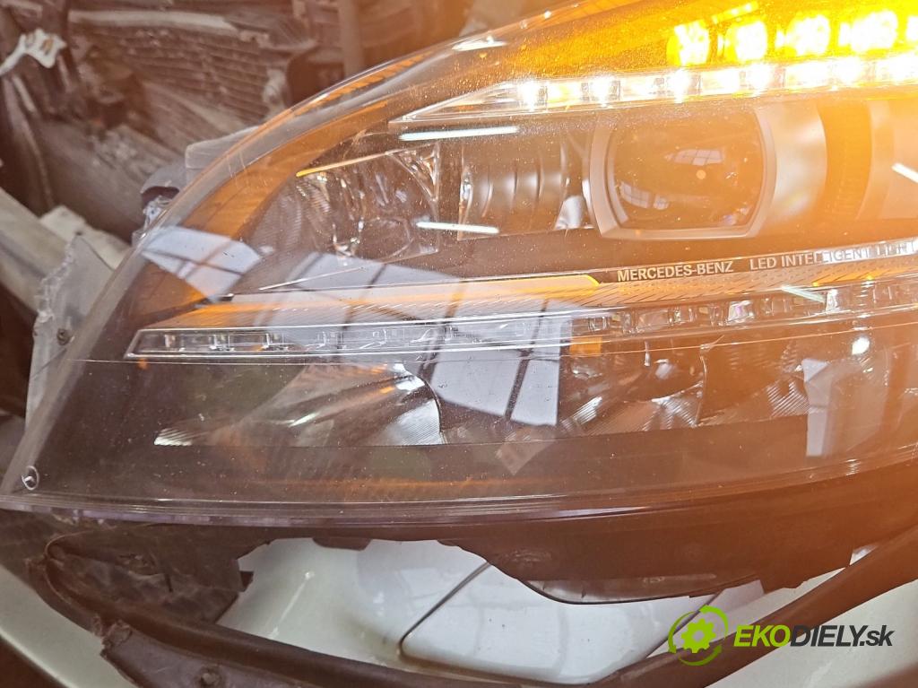 Mercedes CLS II C218 2010-2018 3.0 cdi (642853) 265KM automatic 195 kW 2987 cm3 4- Reflektor: ľavý A2188204761 (Kľučka dverí ostatné)