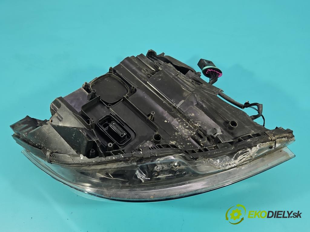 Mercedes CLS II C218 2010-2018 3.0 cdi (642853) 265KM automatic 195 kW 2987 cm3 4- Reflektor: ľavý A2188204761 (Kľučka dverí ostatné)