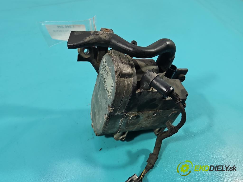 Toyota Rav4 III 2005-2012 2.2 D4D 136 HP manual 100 kW 2231 cm3 5- Webasto 25228205 (Webasto (nezávislé kúrenie))