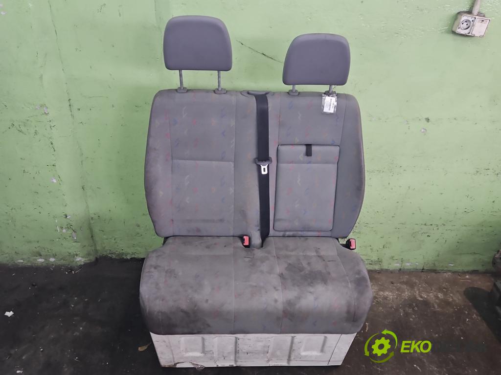 Vw Crafter 2006-2016 2.5 tdi 109 HP manual 80 kW 2461 cm3 4- Sedačka pravý  (Sedadlo)