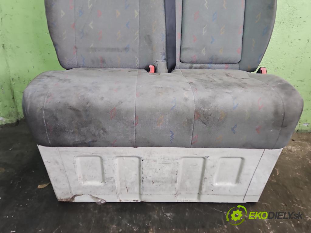 Vw Crafter 2006-2016 2.5 tdi 109 HP manual 80 kW 2461 cm3 4- Sedačka pravý (Sedadlo)