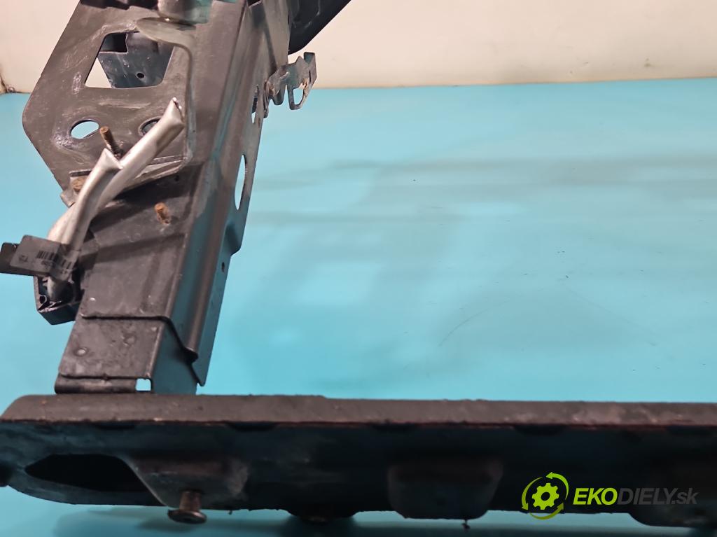 Lancia Delta III 2008-2014 1.4 T 120 hp manual 88 kW 1368 cm3 5- stěna přední  (Přední výztuha)