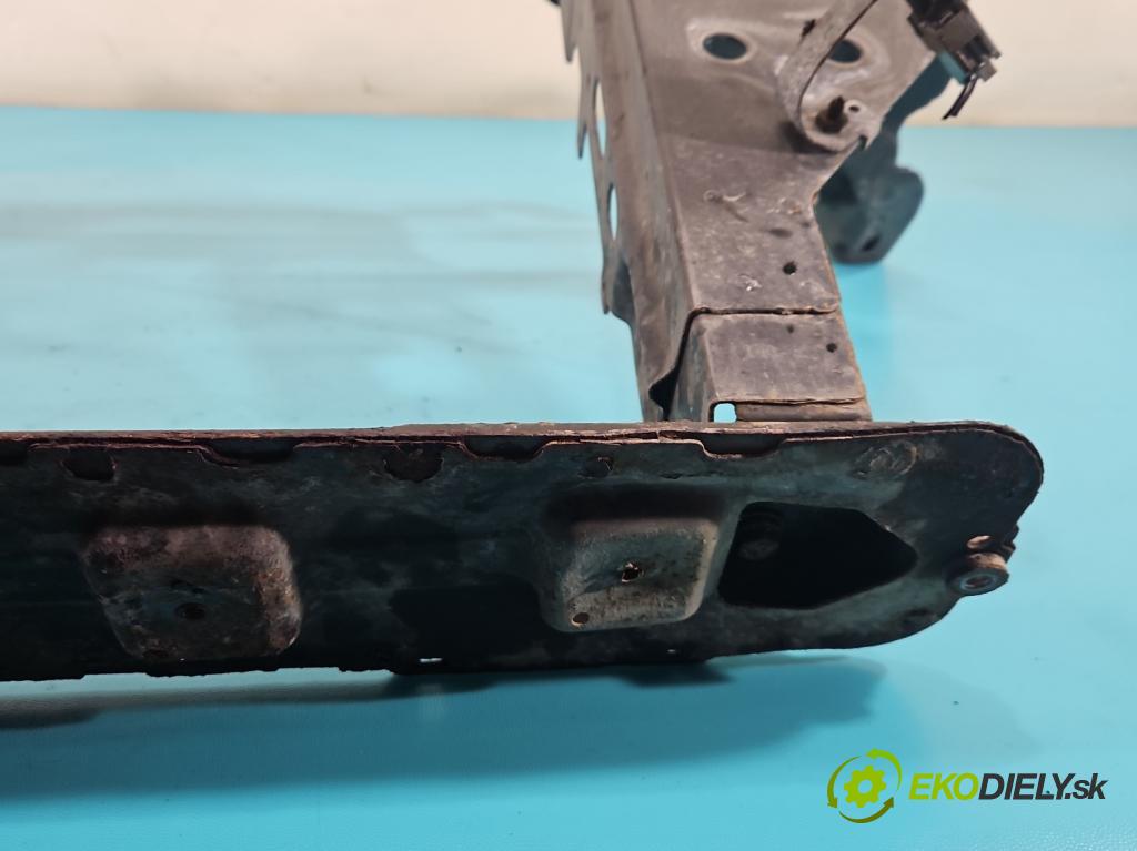 Lancia Delta III 2008-2014 1.4 T 120 hp manual 88 kW 1368 cm3 5- stěna přední  (Přední výztuha)