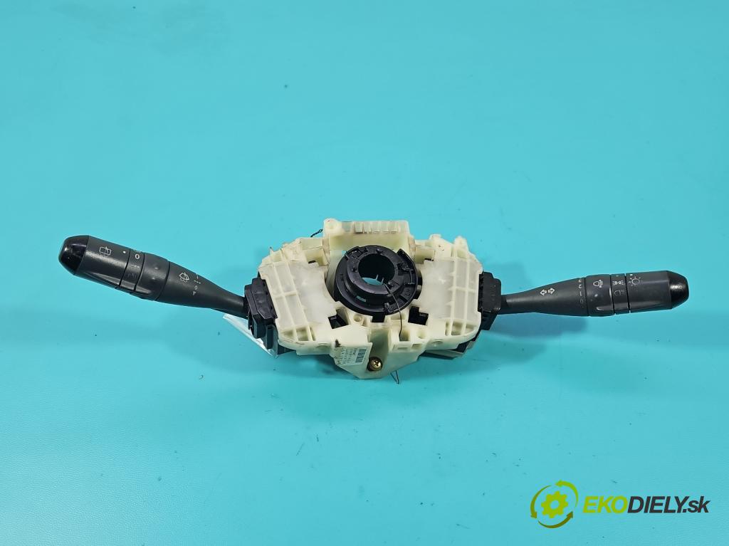 Smart Forfour I 2004-2006 1.3 16V 95 HP manual 70 kW 1332 cm3 5- prepínač komplex: A4545401244 (Prepínacie páčky pod volantom)