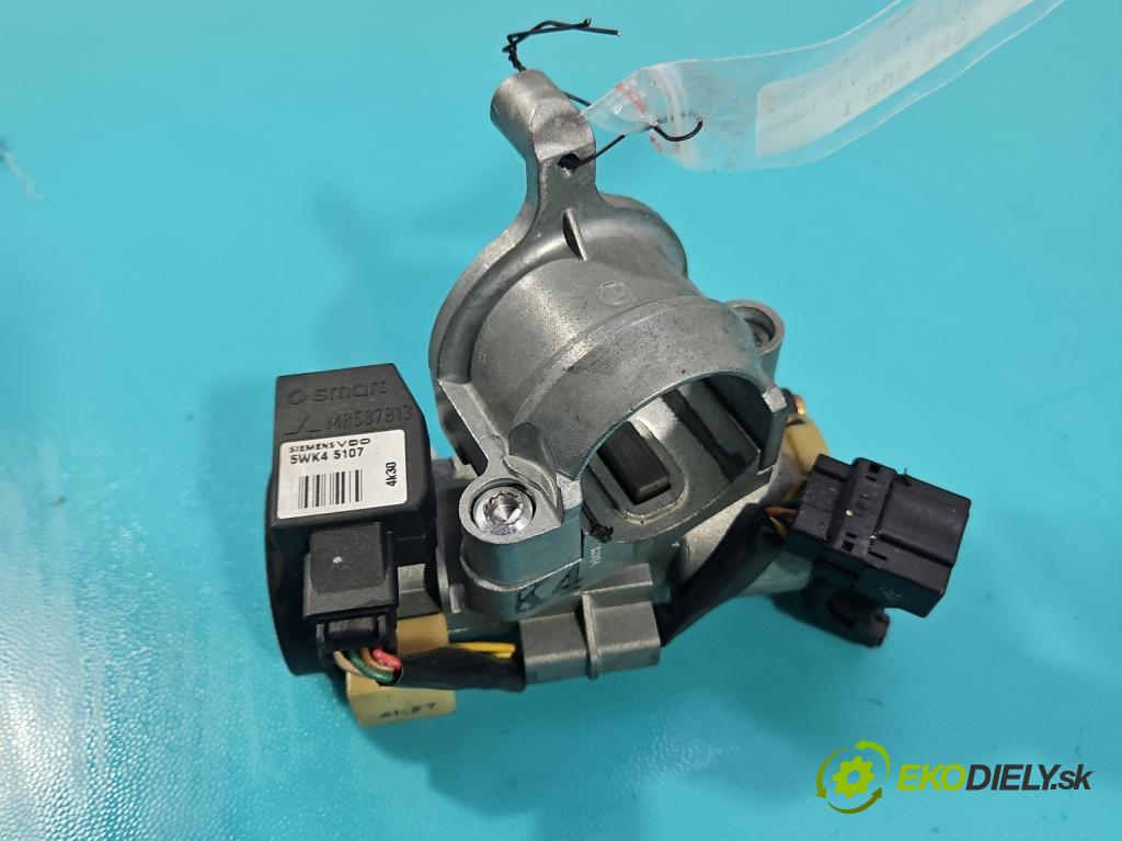 Smart Forfour I 2004-2006 1.3 16V 95 HP manual 70 kW 1332 cm3 5- Spínačka 5WK45107 (Spínacia skrinka)