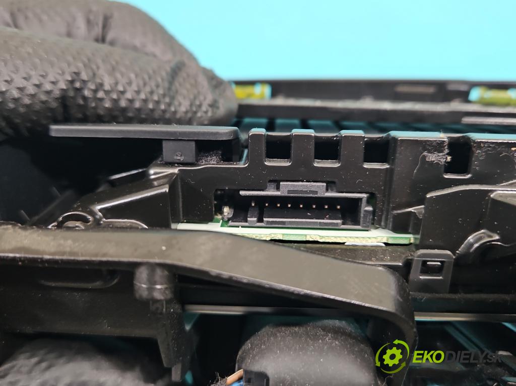 Audi A6 C7 2011-2018 3.0 tdi 204 HP automatic 150 kW 2967 cm3 4- Zobrazit: 4G1919601K (Prístrojová doska)