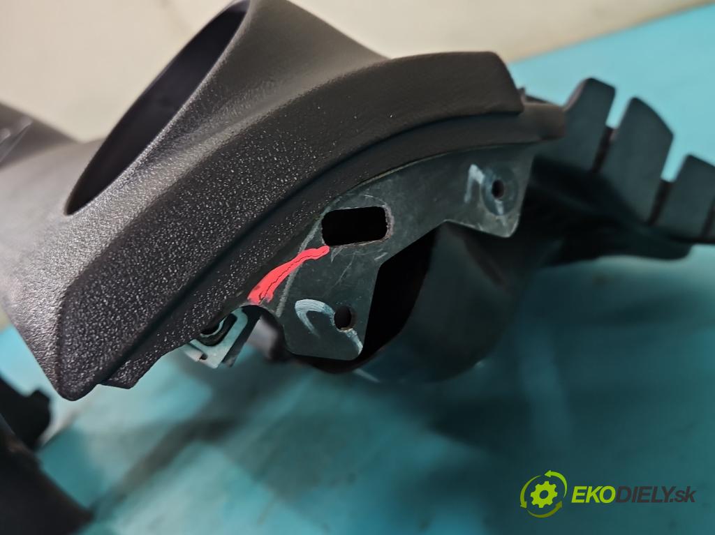 Audi A3 8P 2003-2012 1.6 FSI 116 hp manual 85 kW 1598 cm3 3- kokpit,přistrojova deska