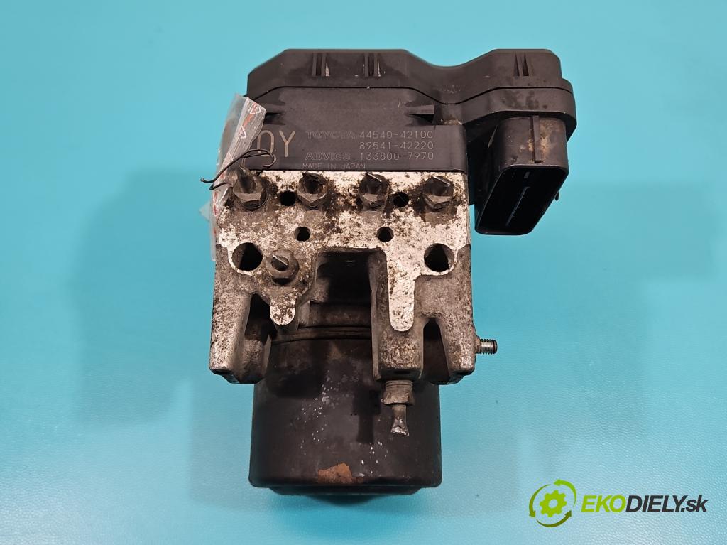 Toyota Rav4 III 2005-2012 2.2 D4D 136 HP manual 100 kW 2231 cm3 5- čerpadlo abs 44540-42100 (Pumpa ABS)