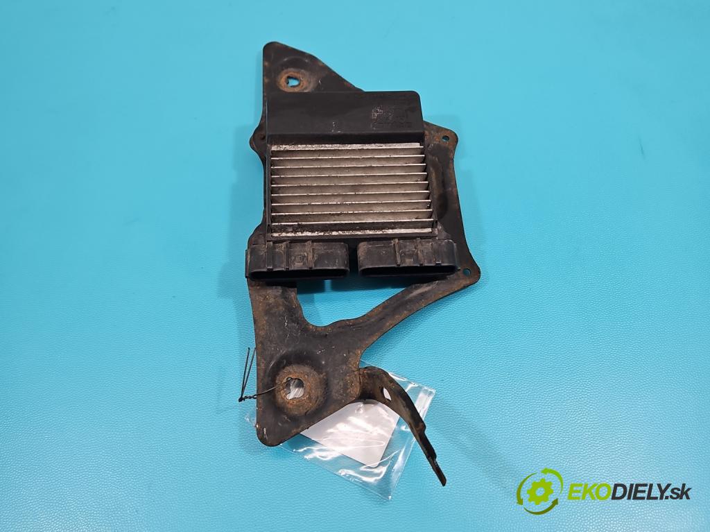 Toyota Rav4 III 2005-2012 2.2 D4D 136 HP manual 100 kW 2231 cm3 5- riadiaca jednotka ostatné 89871-71010