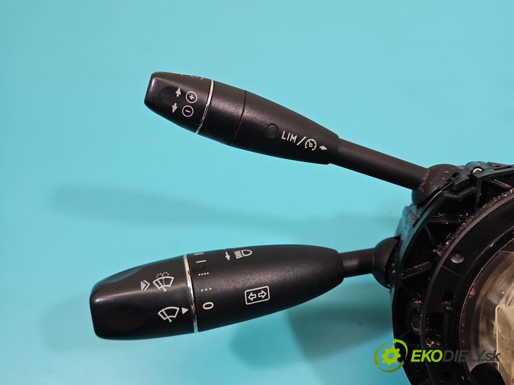 Mercedes CLS II C218 2010-2018 3.0 cdi 265KM automatic 195 kW 2987 cm3 4- prepínač komplex: A2189008101 (Prepínacie páčky pod volantom)