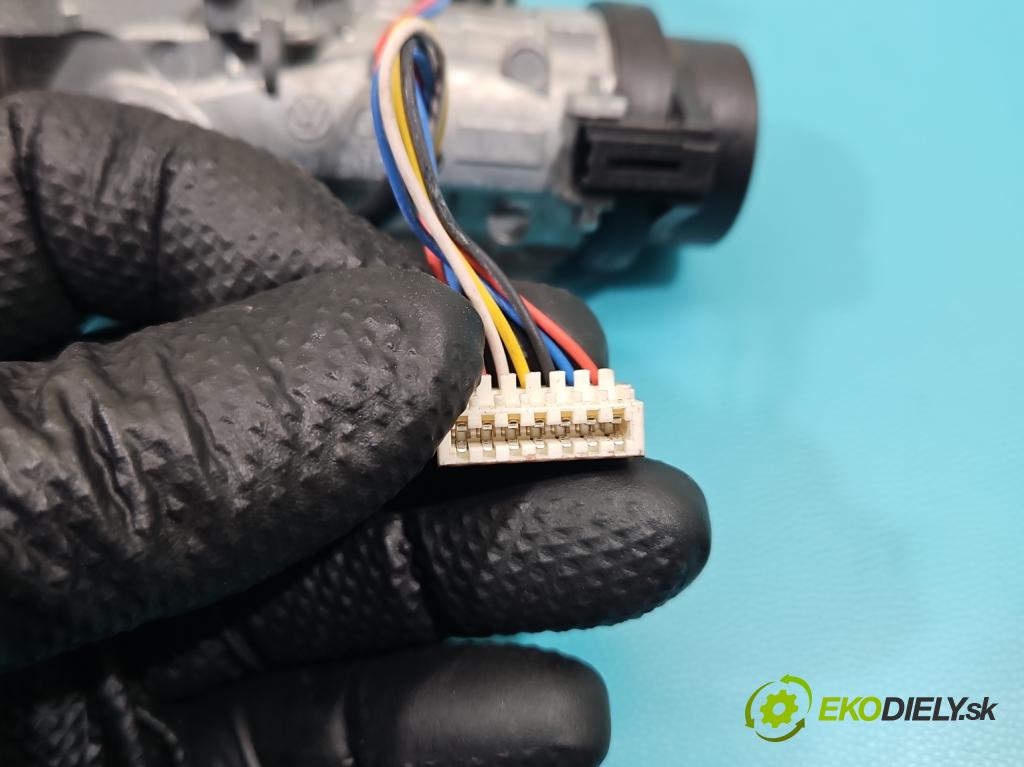 Skoda Superb III 2015-2024 2.0 tdi 190 HP automatic 140 kW 1968 cm3 5- Spínačka 1K0905851 (Spínacia skrinka)