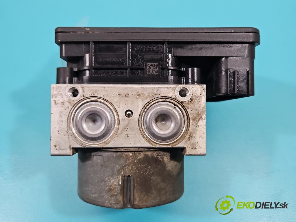 Skoda Superb III 2015-2024 2.0 tdi 190 HP automatic 140 kW 1968 cm3 5- čerpadlo abs 5Q0614517CG (Pumpa ABS)