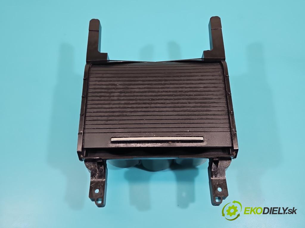 Skoda Superb III 2015-2024 2.0 tdi 190 HP automatic 140 kW 1968 cm3 5- Rukojeť: na nápoje: 3V0858329 (Držiak (úchyt) na nápoje)