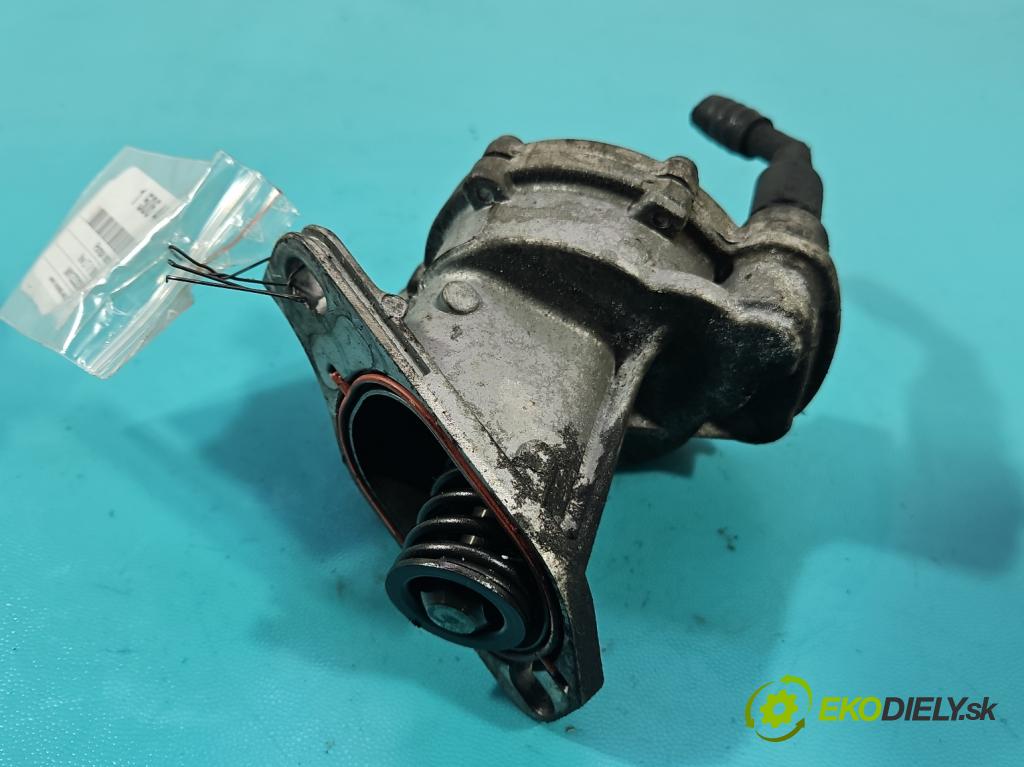 Vw LT II 1996-2006 2.5 tdi 109 hp manual 80 kW 2461 cm3 5- čerpadlo vákuum 