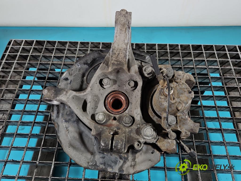 Ford Mondeo Mk5 2014-2022 2.0 tdci 179KM automatic 132 kW 1997 cm3 5- náboj ľavé  (Náboj kolesa)