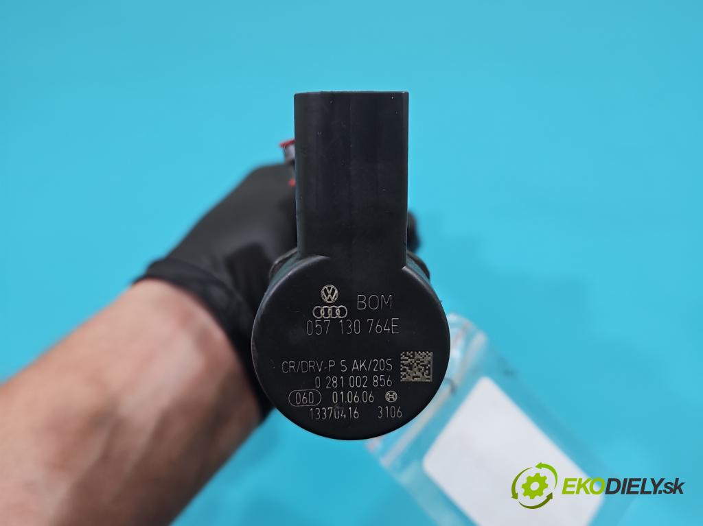 Vw Crafter 2006-2016 2.5 tdi 109 HP manual 80 kW 2461 cm3 4- lišta vstrekovacia 076130093A (Vstrekovacia lišta)