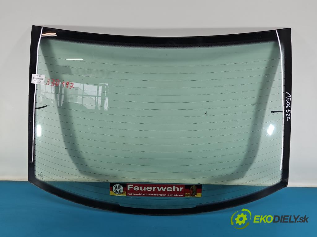 Vw Passat B5 1995-2005 1.6 8V 101 hp manual 74 kW 1595 cm3 4- sklo zadní  (Zadní sklo)