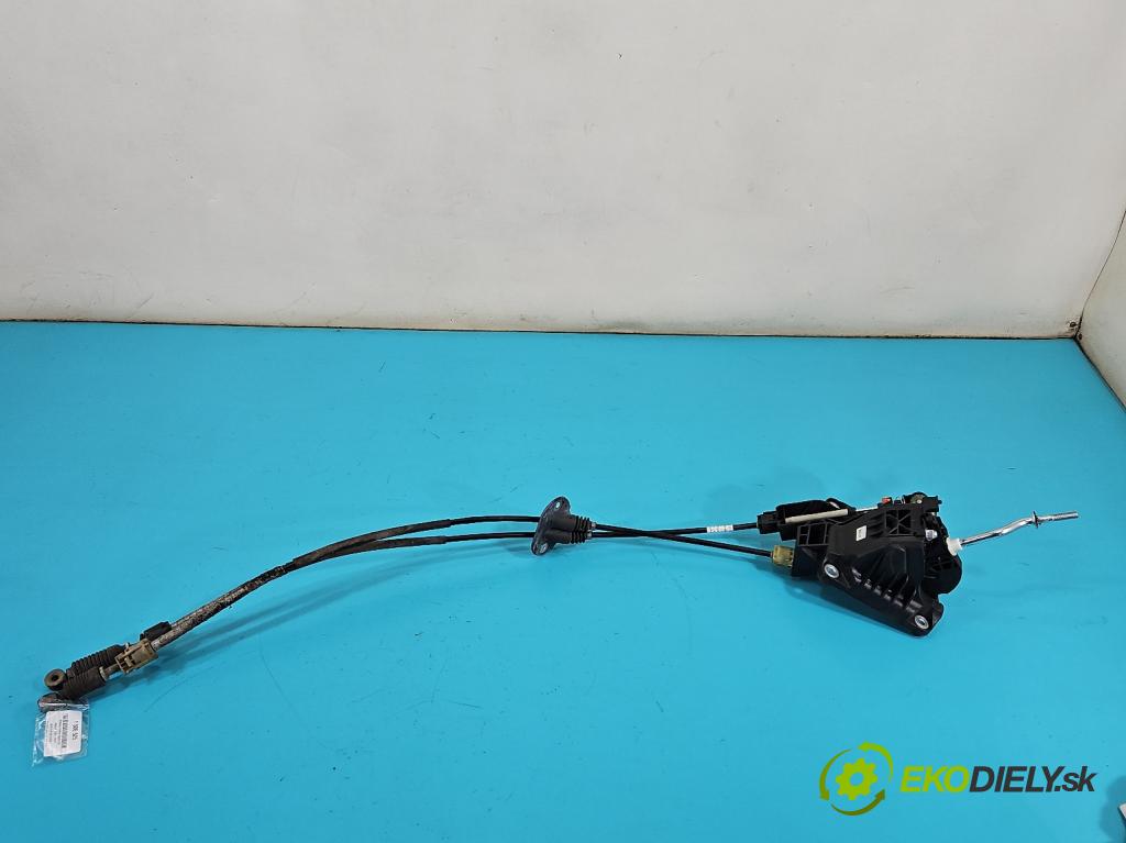 Mazda 5  2005-2010 2.0 16V 145 HP manual 107 kW 1999 cm3 5- Páka: Změny: stupeň,rýchlosť 8159025200 (Rýchlostná páka (kulisa))