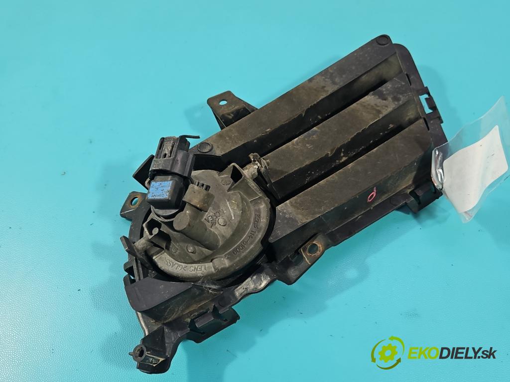Mazda 5  2005-2010 2.0 16V 145 hp manual 107 kW 1999 cm3 5- Halogen pravý  (Klika dveří ostatní)