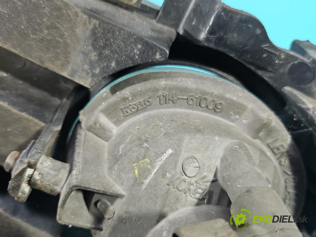 Mazda 5  2005-2010 2.0 16V 145 hp manual 107 kW 1999 cm3 5- Halogen pravý  (Klika dveří ostatní)