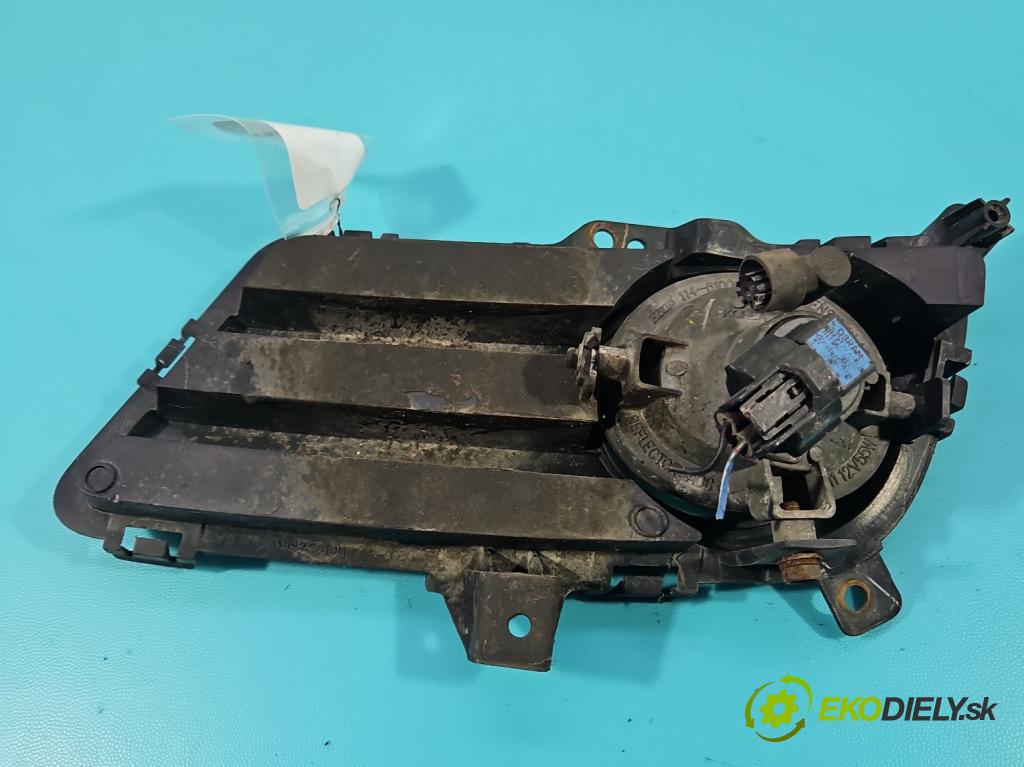 Mazda 5  2005-2010 2.0 16V 145 hp manual 107 kW 1999 cm3 5- Halogen pravý  (Klika dveří ostatní)