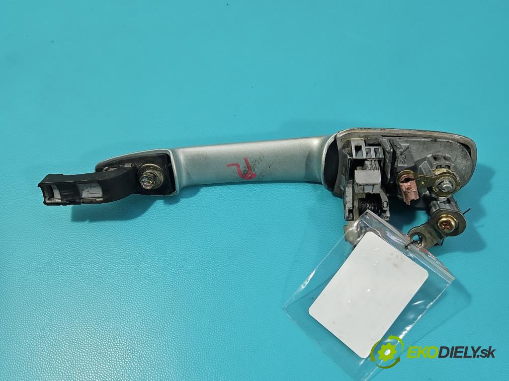 Mazda 5  2005-2010 2.0 16V 145 HP manual 107 kW 1999 cm3 5- rukoväť predné ľavé mimo:  (Kľučka dverí vonkajšia predná ľavá)