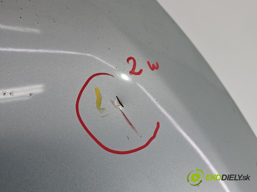 Mazda 5  2005-2010 2.0 16V 145 HP manual 107 kW 1999 cm3 5- kapota predná