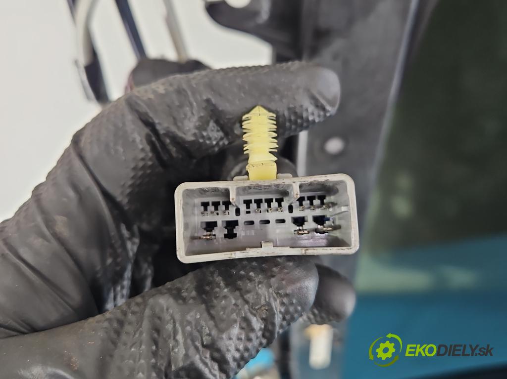 Ford Mondeo Mk5 2014-2022 2.0 tdci 179KM automatic 132 kW 1997 cm3 5- Střešní okno: DS73-15B689-FA (Sklo karoserie)