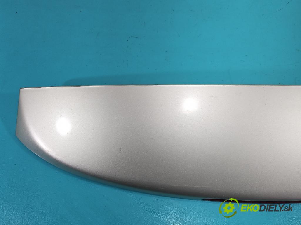 Toyota Avensis II T25 2003-2008 2.2 D-CAT 177 hp manual 130 kW 2231 cm3 5- spoiler 76085-05050 (Spoiler)