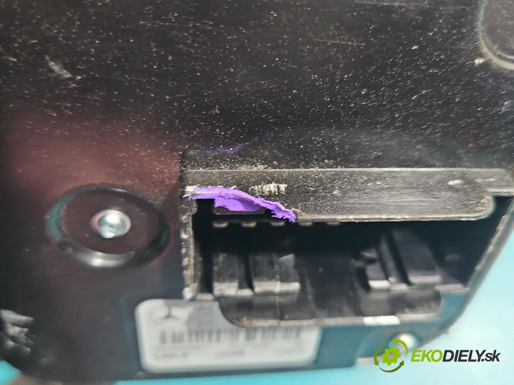 Mercedes CLS II C218 2010-2018 3.0 cdi (642853) 265KM automatic 195 kW 2987 cm3 4- střídač: xenon A2189009700 (Riadiaca jednotka xenónu)