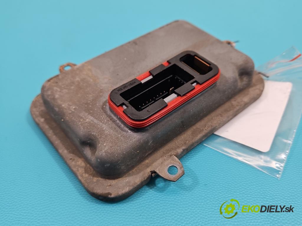 Mercedes CLS II C218 2010-2018 3.0 cdi (642853) 265KM automatic 195 kW 2987 cm3 4- střídač: xenon A2188202126 (Riadiaca jednotka xenónu)