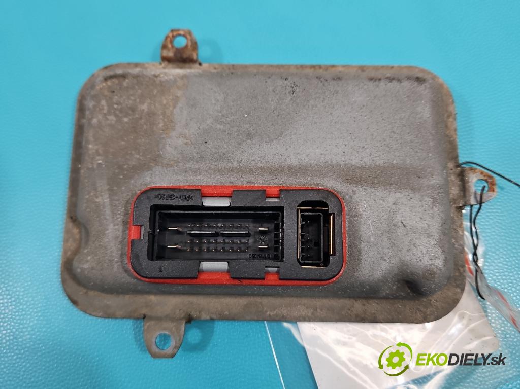 Mercedes CLS II C218 2010-2018 3.0 cdi (642853) 265KM automatic 195 kW 2987 cm3 4- střídač: xenon A2188202126 (Riadiaca jednotka xenónu)