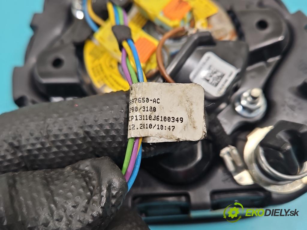 Mercedes CLS II C218 2010-2018 3.0 cdi 265KM automatic 195 kW 2987 cm3 4- Polštář: vzduch: Řidič: 307062999162 (Airbag)