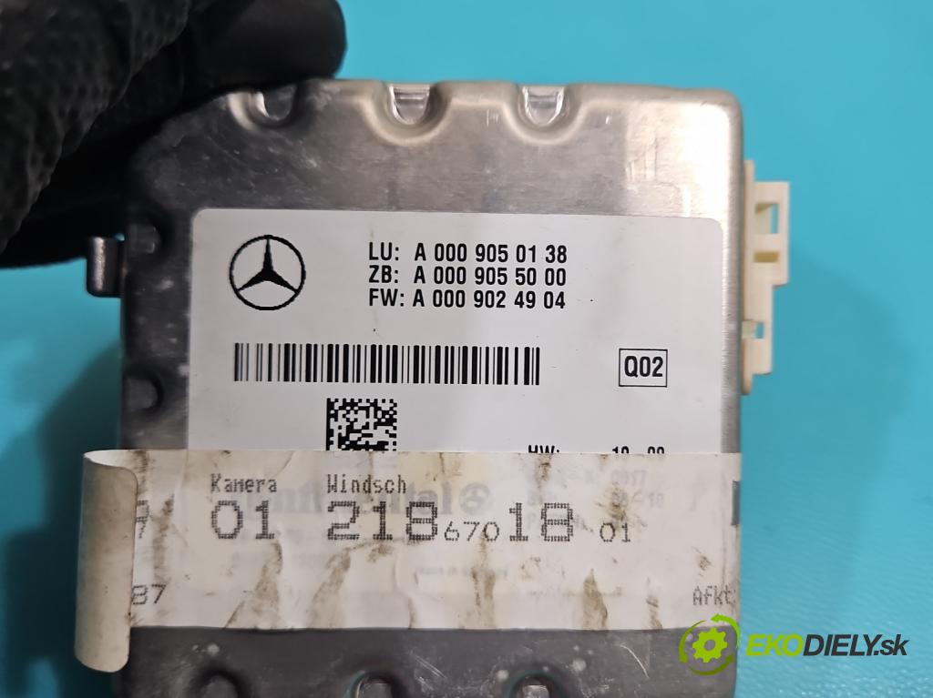 Mercedes CLS II C218 2010-2018 3.0 cdi 265KM automatic 195 kW 2987 cm3 4- Kamera přední A0009050138