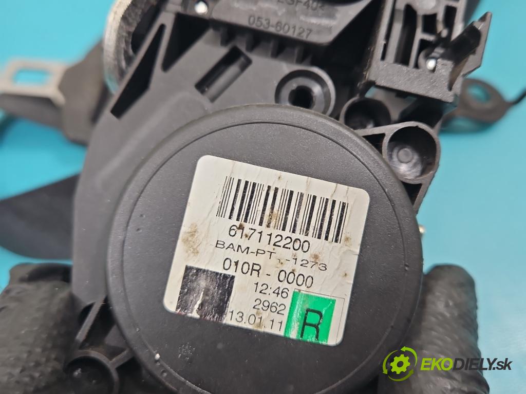 Mercedes CLS II C218 2010-2018 3.0 cdi (642853) 265KM automatic 195 kW 2987 cm3 4- pas bezpečnosť: predné pravý 610035800D
