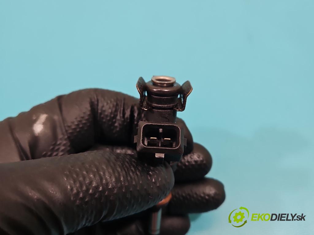 Lancia Delta III 2008-2014 1.4 T 120 HP manual 88 kW 1368 cm3 5- vstrek  (Vstrekovač paliva)