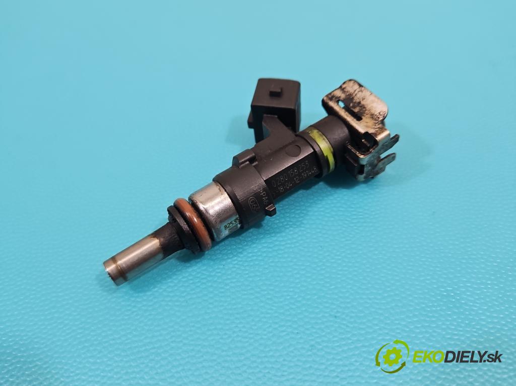 Lancia Delta III 2008-2014 1.4 T 120 HP manual 88 kW 1368 cm3 5- vstrek 0280158253 (Vstrekovač paliva)