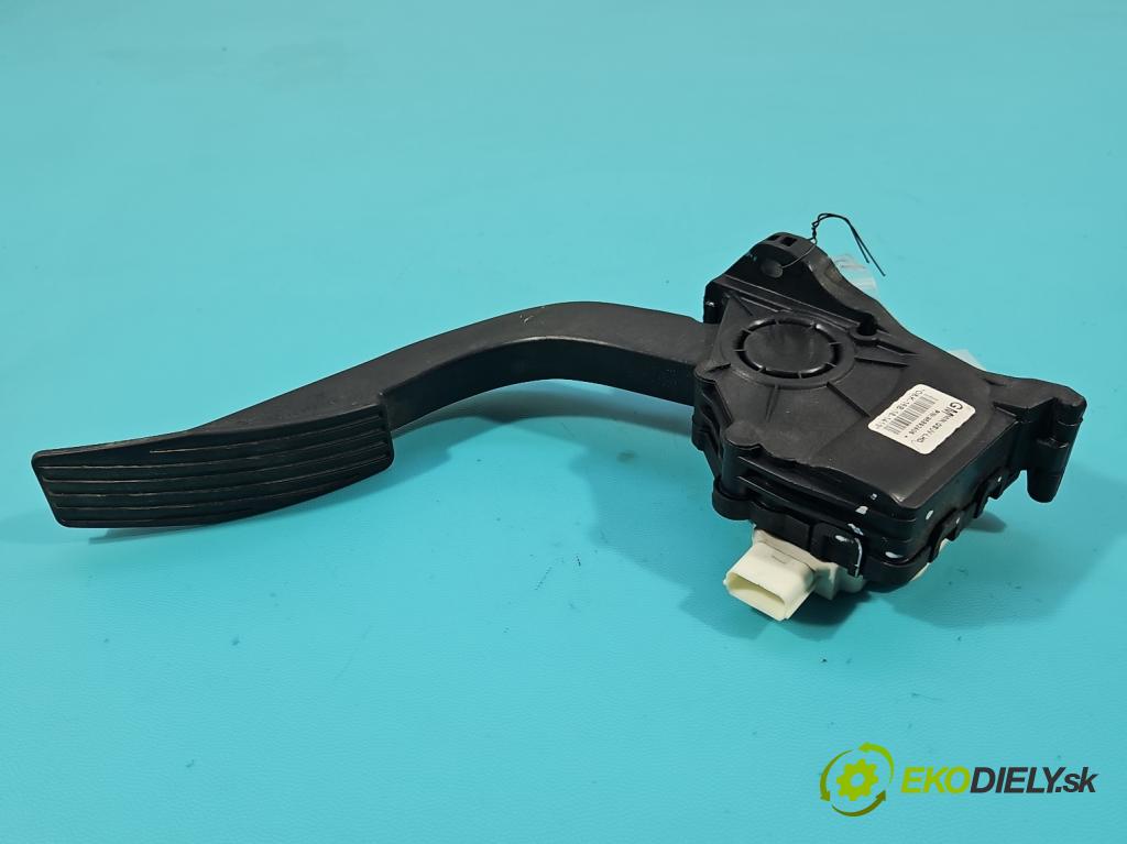 Opel Mokka A 2012-2019 1.4 T 140 HP manual 103 kW 1364 cm3 5- pedal plyn potenciometr: 96892406